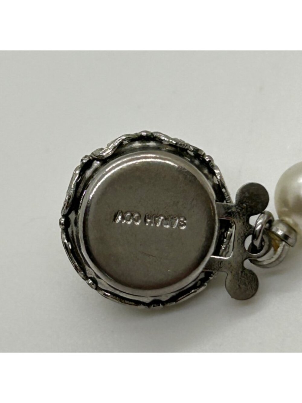 Vintage Sarah Coventry Faux Pearl Necklace, Floral Box Clasp Classic 1960s - Picture 16 of 16